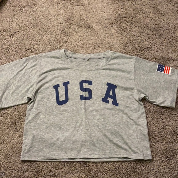 Brandy Melville Tops - USA shirt nwot